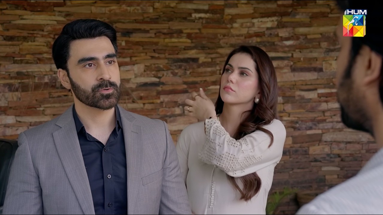 Ye Nageen Aunty Ka Kia Chakkar Hai...! #mohsinabbashaider #alishbakhan | Musafat - HUM TV