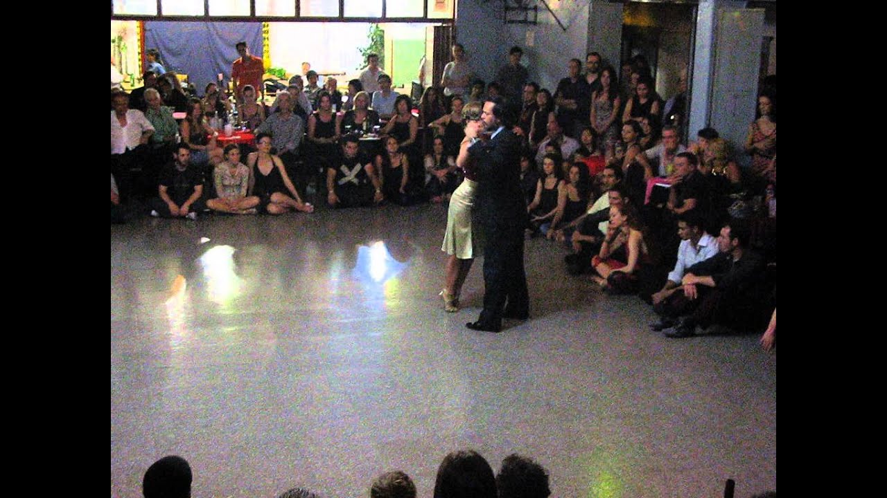 FABIAN PERALTA y JOSEFINA BERMÚDEZ en Viva La Pepa Milonga (2/4)