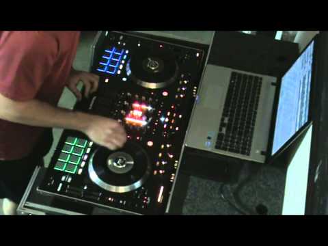 DJ MAD Trap mix on a Numark Ns7ii