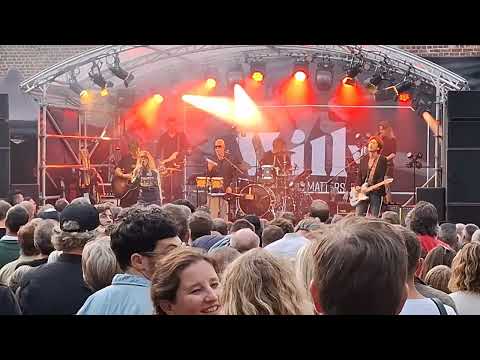 Willy on tour band ft Roos Van Acker - Delay ( intergalactic lovers covers )