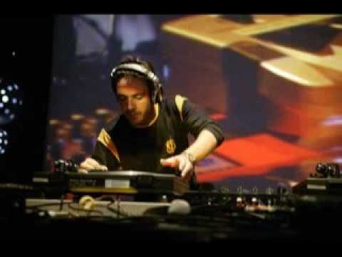 Laurent Garnier - Dance 2 the Music - live