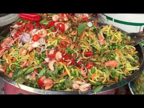 Cambodian Travel - A Scenery Of Oudong Street Food - Popular Place To Visit