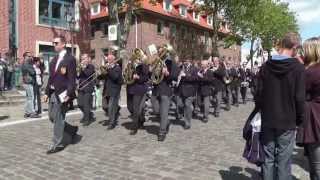 preview picture of video 'St. Johannis Gildefest Oldenburg i. H. Umzug und Vogelschießen am 24.6.2013'