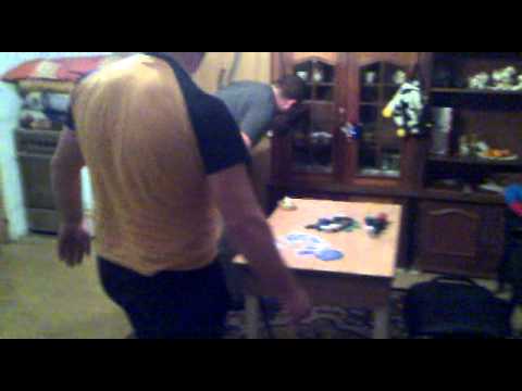 nicu blondu si jack din adunati la flotari.mp4