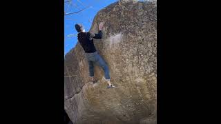 Video thumbnail de L’Acharniste, 8a+. Targasonne