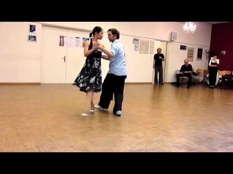 Back sacadas 1: Sacada in back cross + combinations | michelle + joachim