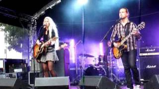 Nilla Nielsen - Then You Said I Made You Feel Unfaithful (Live at Helsingborgsfestivalen)