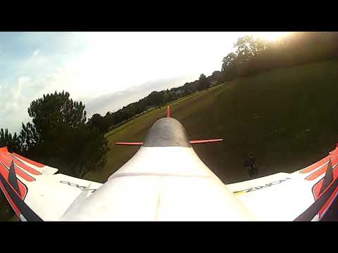 eflite-v900-2250-3s-super-fast-crazy-plane