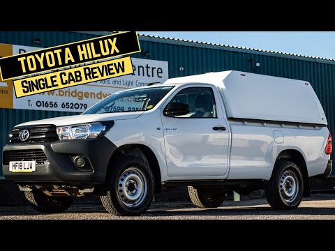 Toyota Hilux Active Single Cab Detailed Walk & Talk Review