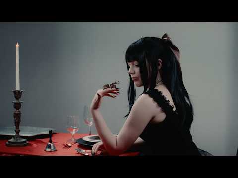 Wrong For Me - Johnnie Guilbert (Official Music Video)