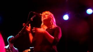 720p Alexz Johnson @ Schubas Tavern in Chicago, IL (04/01/13) Part 2