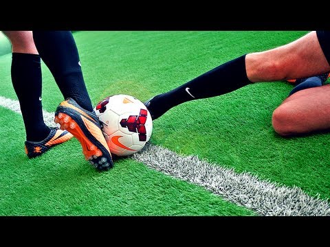 Testing Neymar Boots: Nike Hypervenom Phantom AG Test & Review | freekickerz