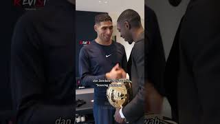 Download lagu Reaksi lucu pemain PSG saat Dembele pamer Ballon d'Or 😁 mp3 Download lagu Reaksi lucu pemain PSG saat Dembele pamer Ballon d'Or 😁 mp3