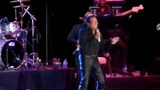 Smokey Robinson  - &quot;The Tears Of A Clown&quot; (LIVE)