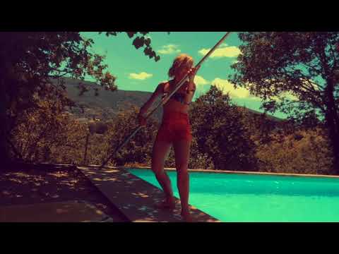 The Scent.  DAXUVA & NiNA MiRANDA