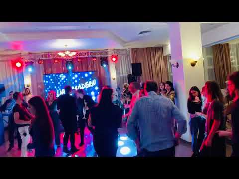 Trupa Modern-Un Trandafir Creste La Firida Mea/ Formație Nunta/Iasi/Bacau/Vaslui/Focșani /Neamț