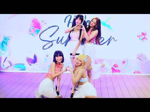 "SUKI!" by "CM๋J Trainee" @ งาน "Cm Cafe​ &​ Guru Market" :Central RAMA 3