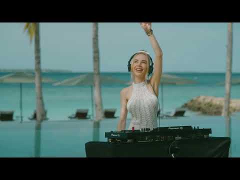 Karry G - Live from Maldives / Melodic Techno & Progressive House