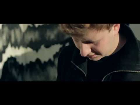 Olszak x CAT WALK x JCK TEASER