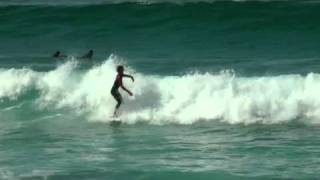 preview picture of video 'Surfing at Elouera Cronulla 29th August 2010'