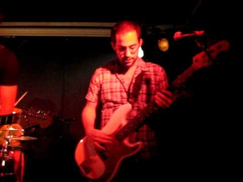 Los Caparos - Volver