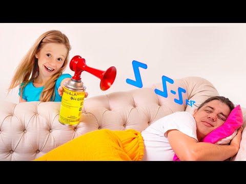 Настя и друзья помогают уставшему папе