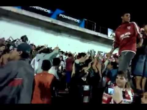 "Los Capangas Alentando Sin Parar Vs Colon" Barra: Los Capangas &bull; Club: Instituto