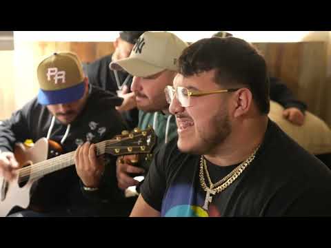 Grupo Frontera --  'Un x100to' ACOUSTIC