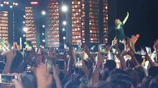 Boomdabash- Per Un Milione BATTITI LIVE 2019 BARI