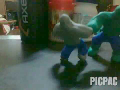 Hulk vs colossus