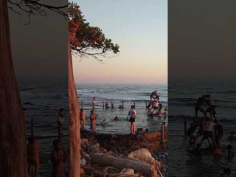 playa Taquillo chiltiupan la libertad  El Salvador