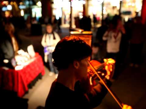 Drew Tretick - Downtown Disney - Violinist (Part 2)