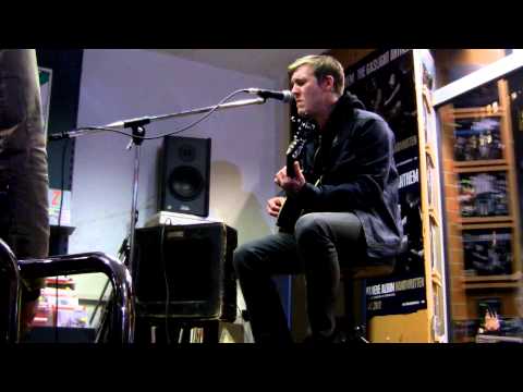 Brian Fallon - 45 (Acoustic Gig @ Michelle records)