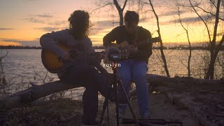 Video thumbnail of "Bon Iver - Roslyn (acoustic duet on a beach)"