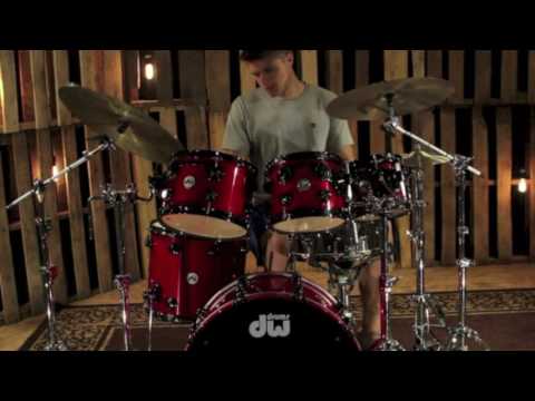 DW Drums Collector's Maple Candy Apple With Black Nickel Hardware