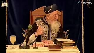 הלכות ראש השנה ודיני עירוב תבשילין - פרשת נצבים וילך - כ' אלול תשס"ז - מרן הרב מרדכי אליהו (הרב מרדכי אליהו זצ"ל) - התמונה מוצגת ישירות מתוך אתר האינטרנט יוטיוב. זכויות היוצרים בתמונה שייכות ליוצרה. קישור קרדיט למקור התוכן נמצא בתוך דף הסרטון