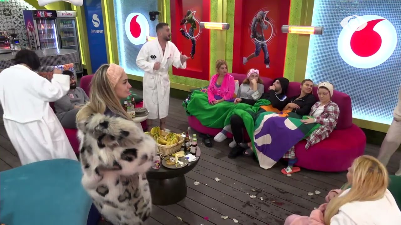 Rikja dhe Ledjona “i vënë flakën” festës me twerk