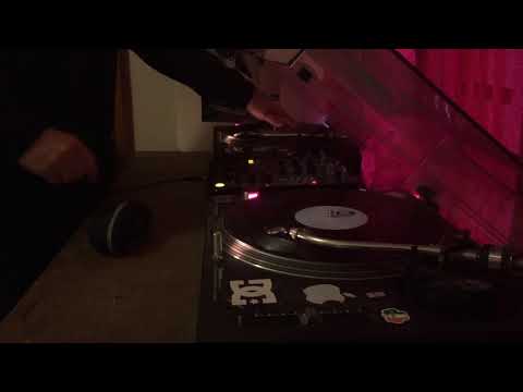 Hard house mix of I’m your dj by Ben Kaye and shine by Nick Rafferty