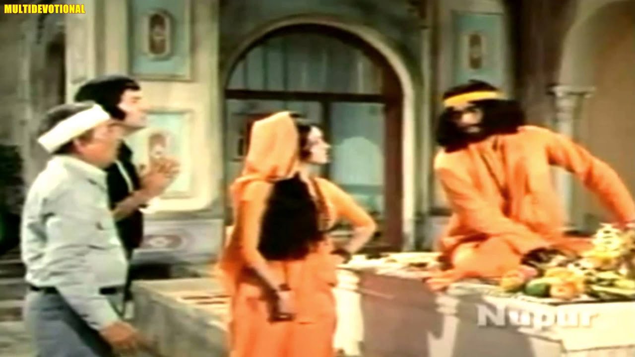 Karam Kiye Jaa Phal Ki Chinta Mat Kare Insaan Lyrics | Sanyasi | Mukesh, Lata Mangeshkar | Shankar Jaikishan