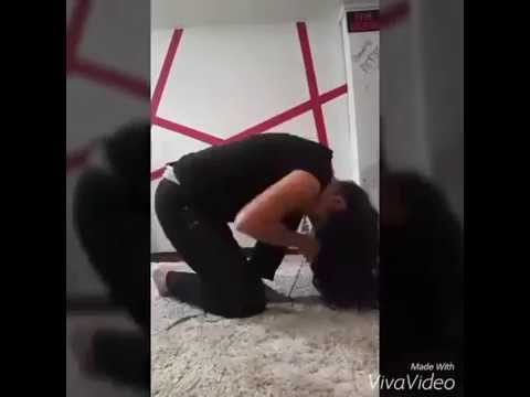 Ash demonstrates the one hand stand up pony tail making method