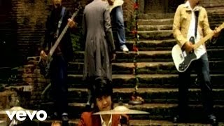 Download lagu Newdays - Bila Malam Tiba (Video Clip) mp3