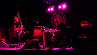 Yvette (Live @ Knitting Factory)