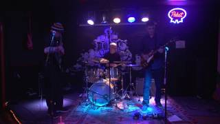 Cosmic Radio Band - Omaha Ne.  Live at the Down Under, Compilation