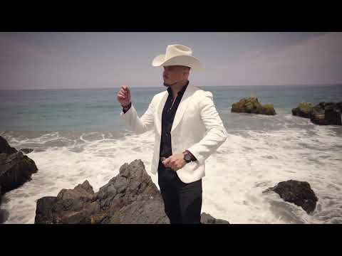 Martin Castillo -  Y Como Es El (Video Oficial)