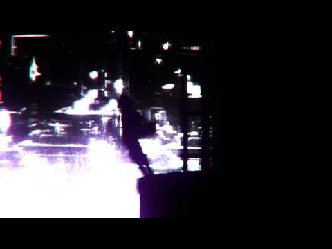 Bit$u & Realogenius - Ghost "Le Cube" visual story (deuxième track)