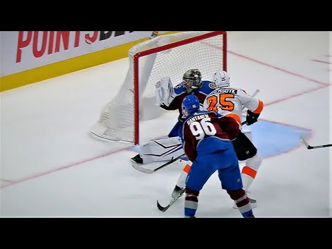 James van Riemsdyk Bangs Home His Own Rebound To Even The Game At 1-1