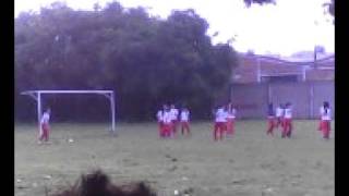 preview picture of video 'Las magas del Futbol 11-2 INEM Cali Prom 2011'