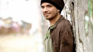 Kenan Doğulu- Aklım Karıştı (www.genckolik.net)