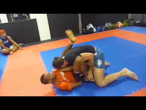 Grotta Grappling '14 Q3 - Tomas Vollros [SW Open Advanced - Kamp 2] vs Jose Gregorio