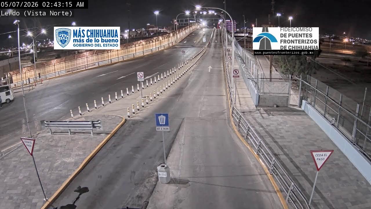 Live webcam view of Lerdo Bridge North View Cam